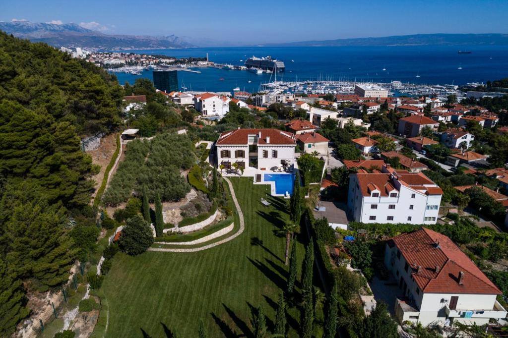Exclusive Villa Marnano - Split Center מראה חיצוני תמונה